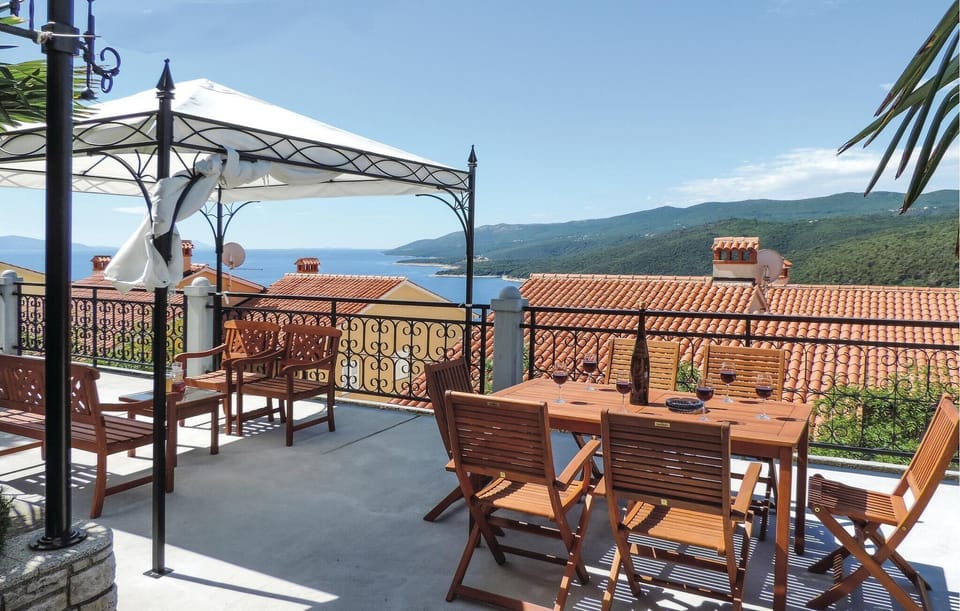 balcony-terrace