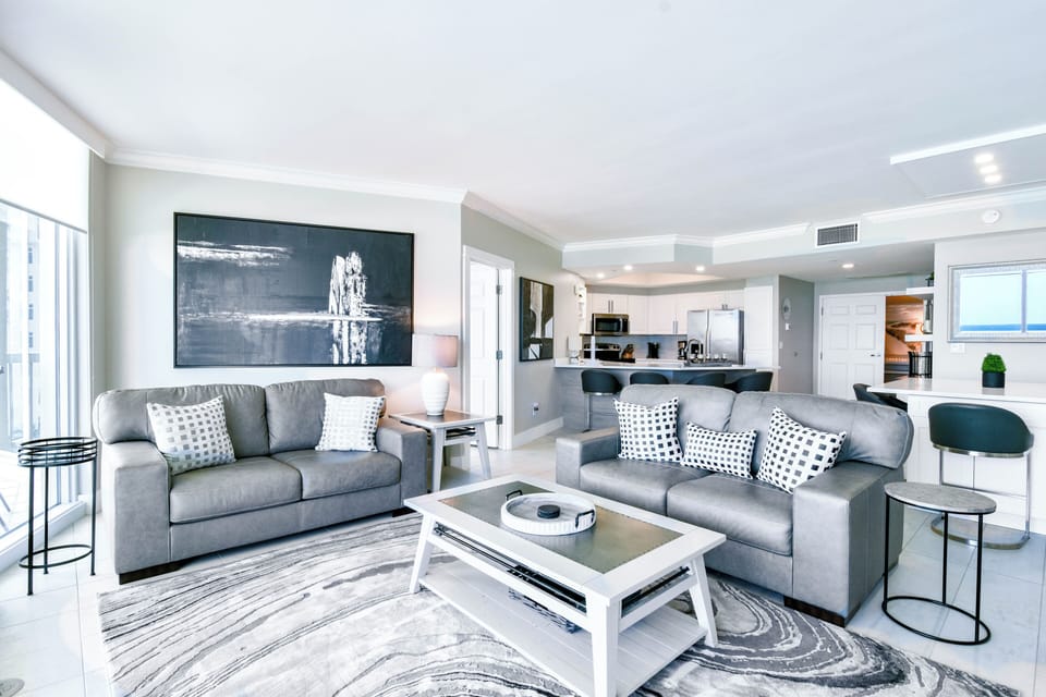 Silver Shells St. Maarten 607- Living Area