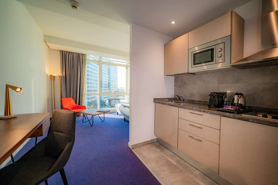 Deluxe Room, 1 Double Bed | 1 bedroom, premium bedding, pillowtop beds, desk