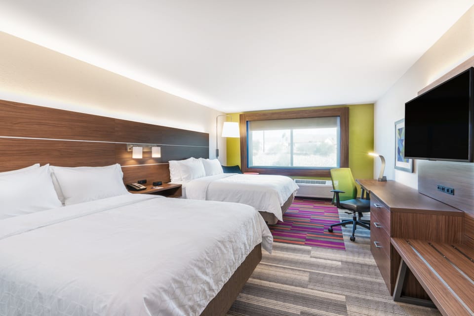 Standard Room, 2 Queen Beds, Accessible Bathtub (Mobility) | Down comforters, in-room safe, desk, laptop workspace