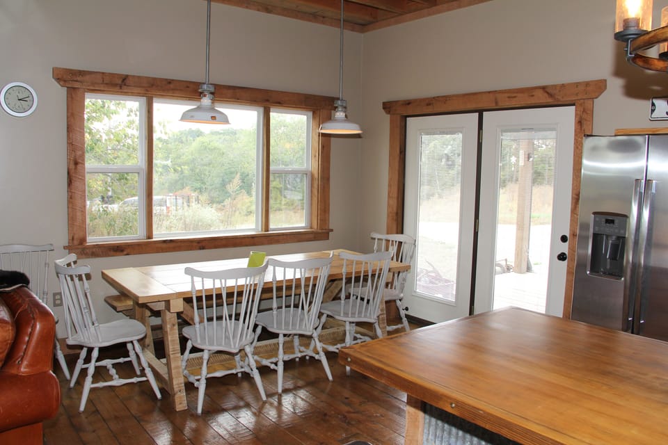 Dining Room/Entrance