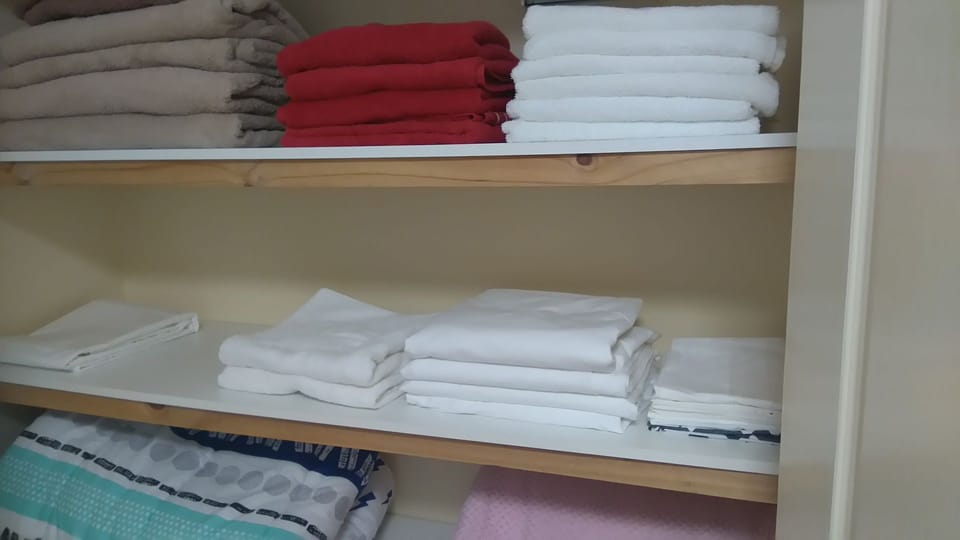 Linens and towels in built-in cupboard.
No cost to the guest to use.