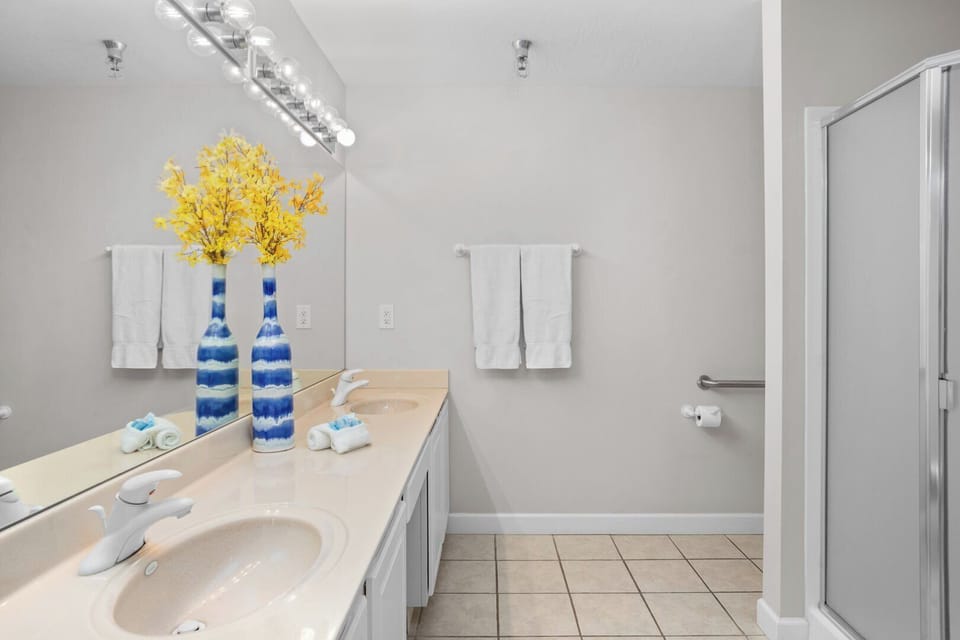 Bathroom 2 View 2