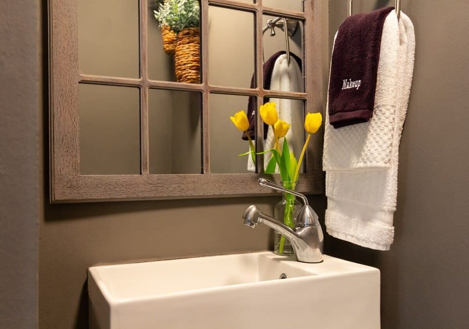 Half bath conveniently located next to living area
