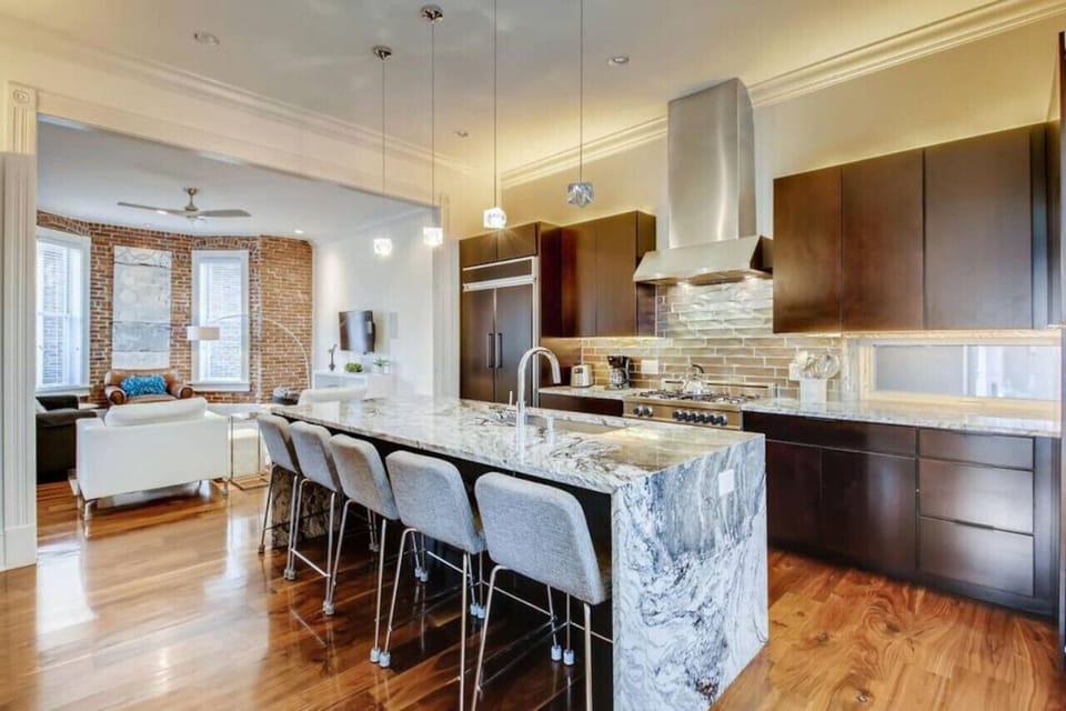 Open living areas for entertaining
