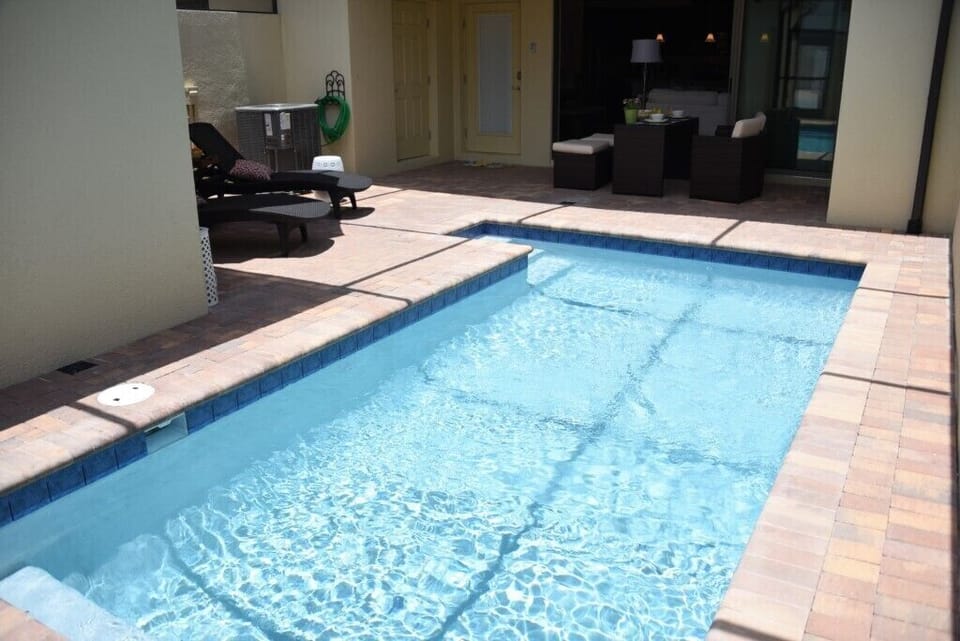 Make a splash on your next getaway!