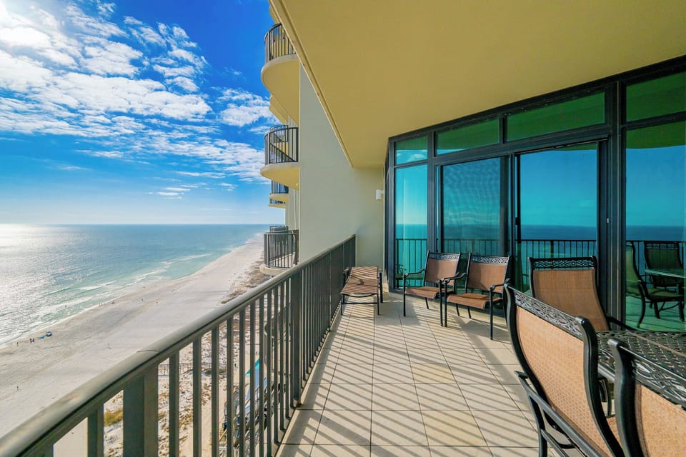 Lounge on your balcony overlooking the stunning gulf coastline and doze to the sound of waves and seagulls