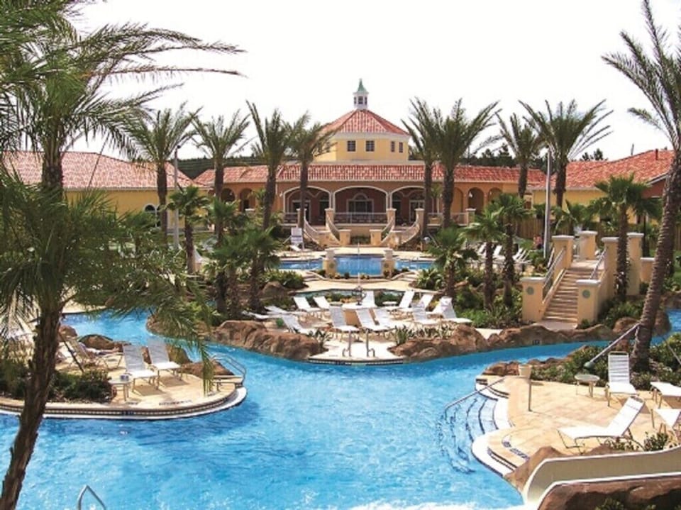 RegalPalmsSwimmingPavilion
