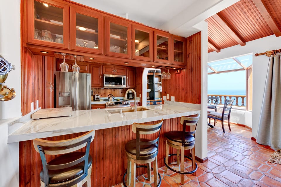 H176 - Breakfast Bar