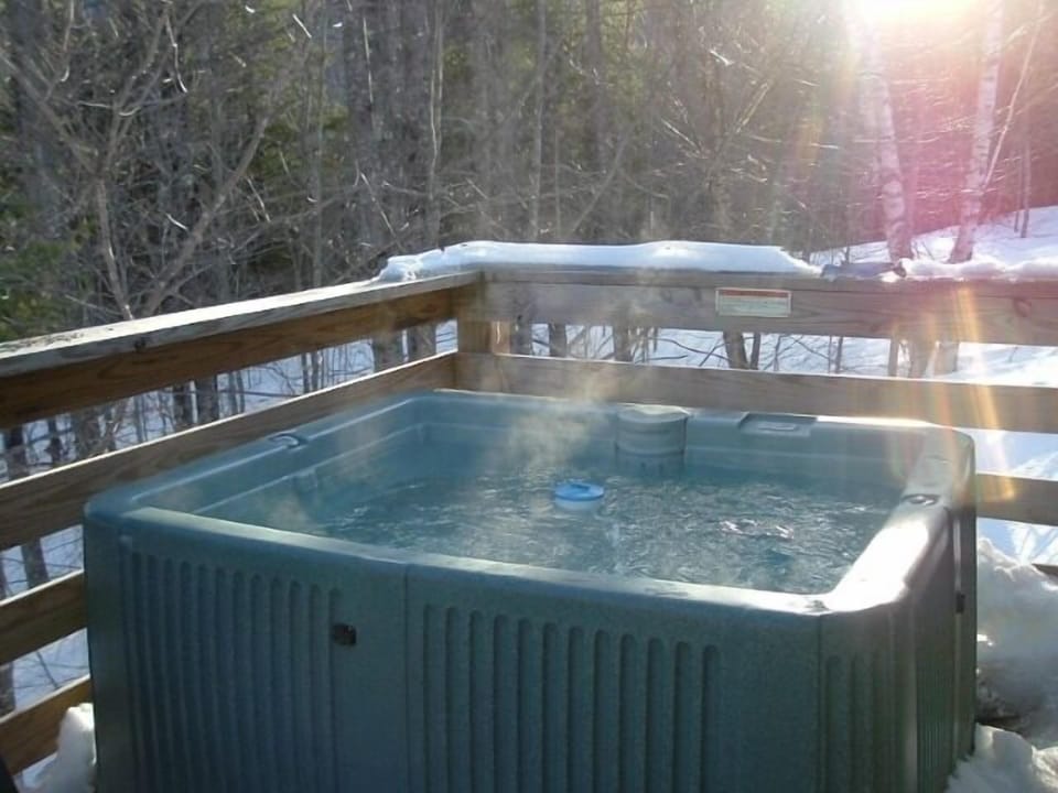 Outdoor hot tub