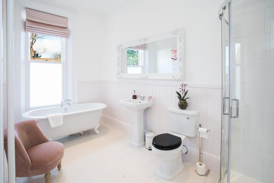 Deluxe Double Room, Ensuite (and Cathedral View) | 1 bedroom