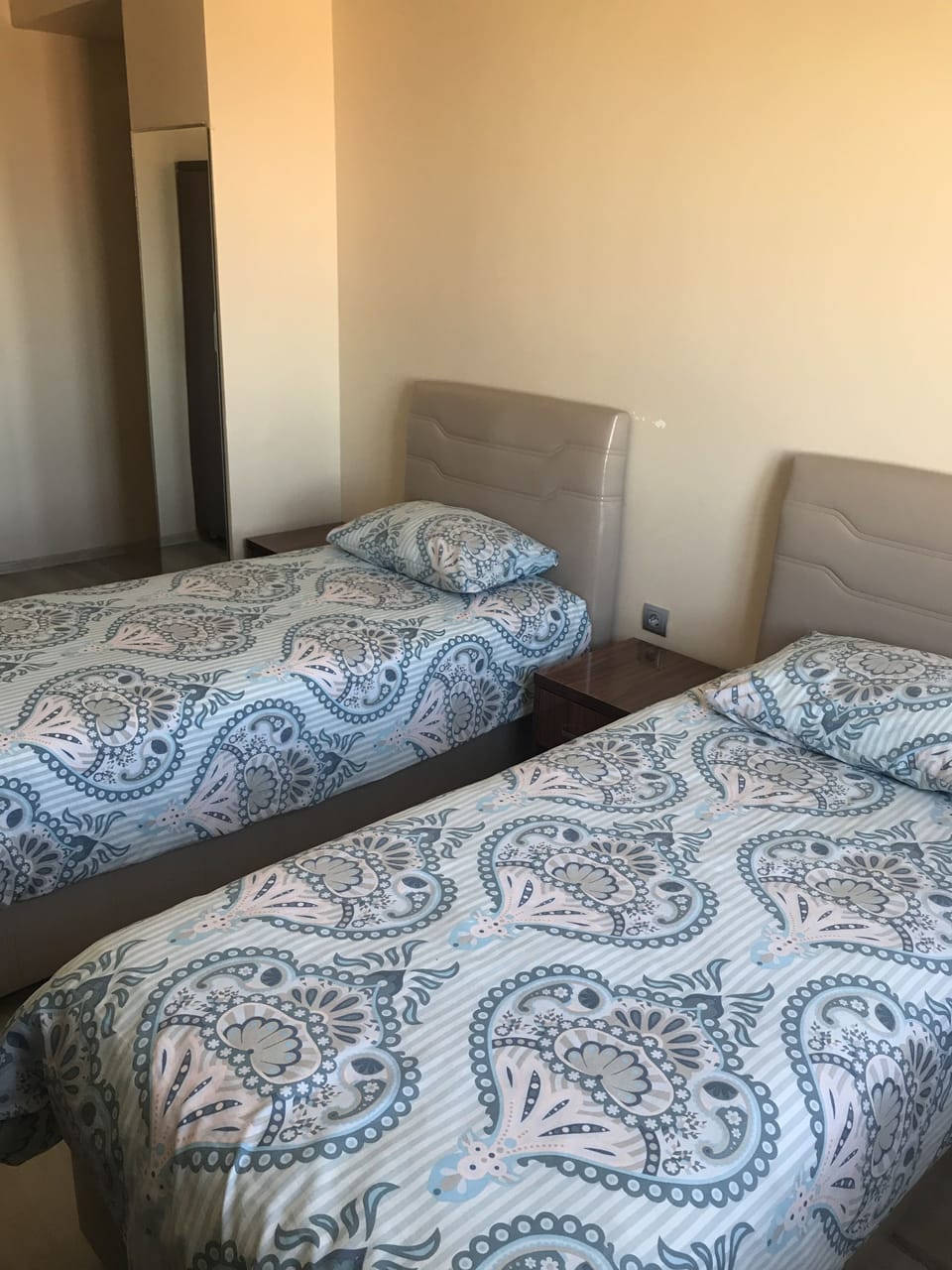 Basic Suite, 2 Twin Beds, City View | Minibar, in-room safe, desk, soundproofing