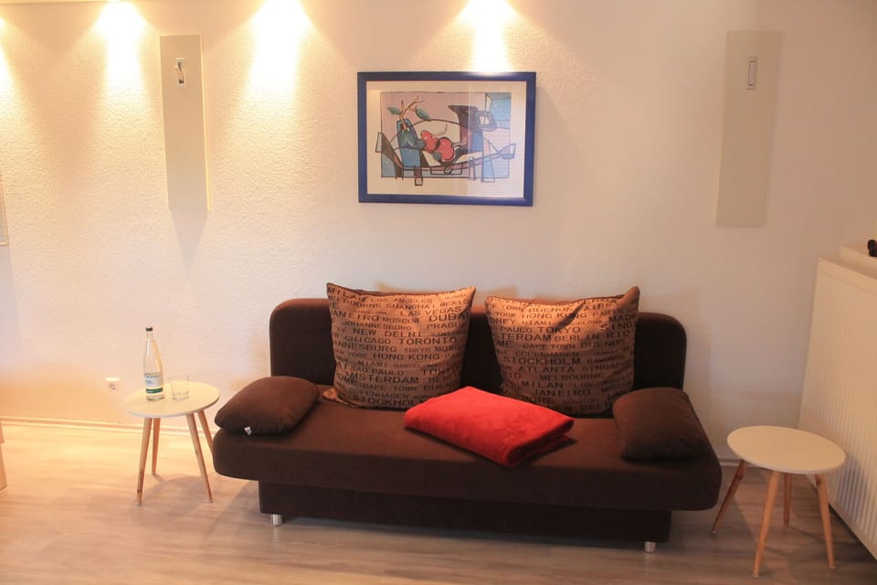 Comfort Apartment, Multiple Bedrooms, Garden View, Garden Area | Living area | Flat-screen TV