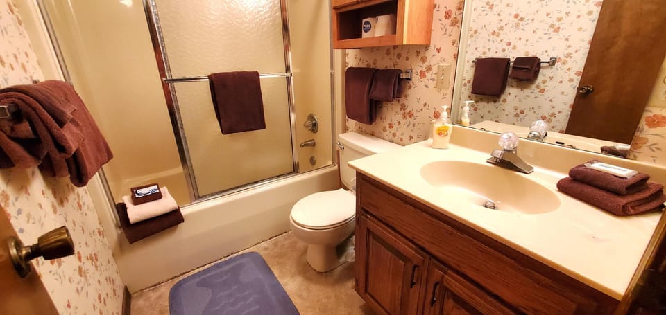 Hall bath