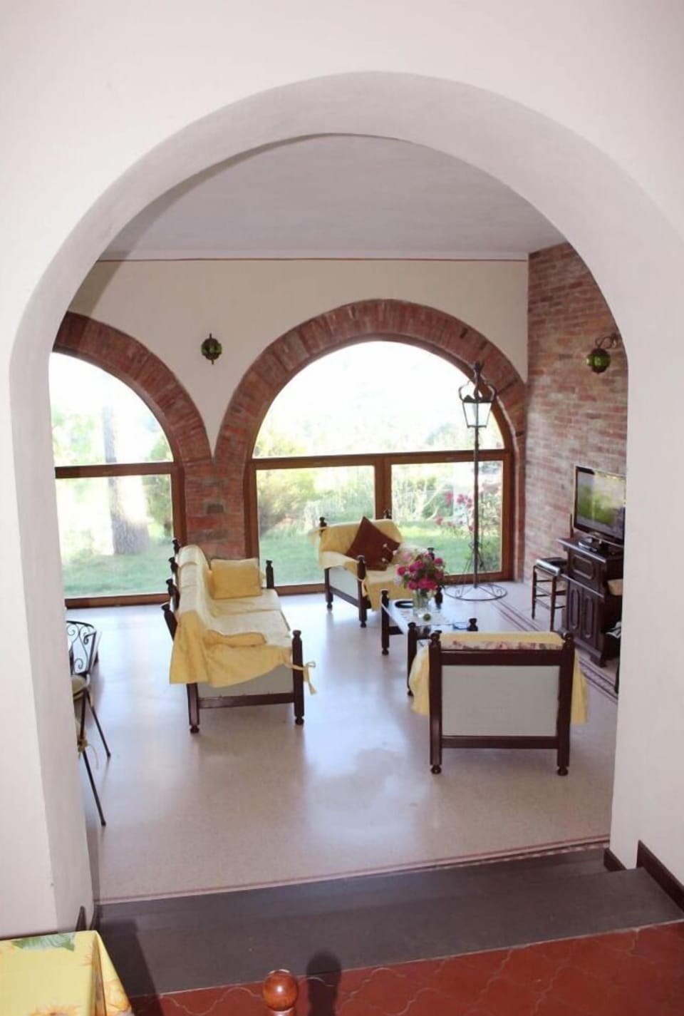 Villa, 4 Bedrooms | Living area | Flat-screen TV, fireplace
