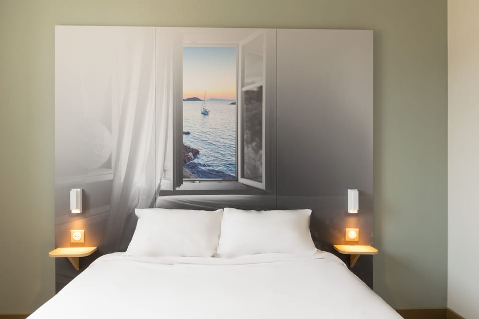 Double Room, Non Smoking | Desk, soundproofing, free WiFi, bed sheets