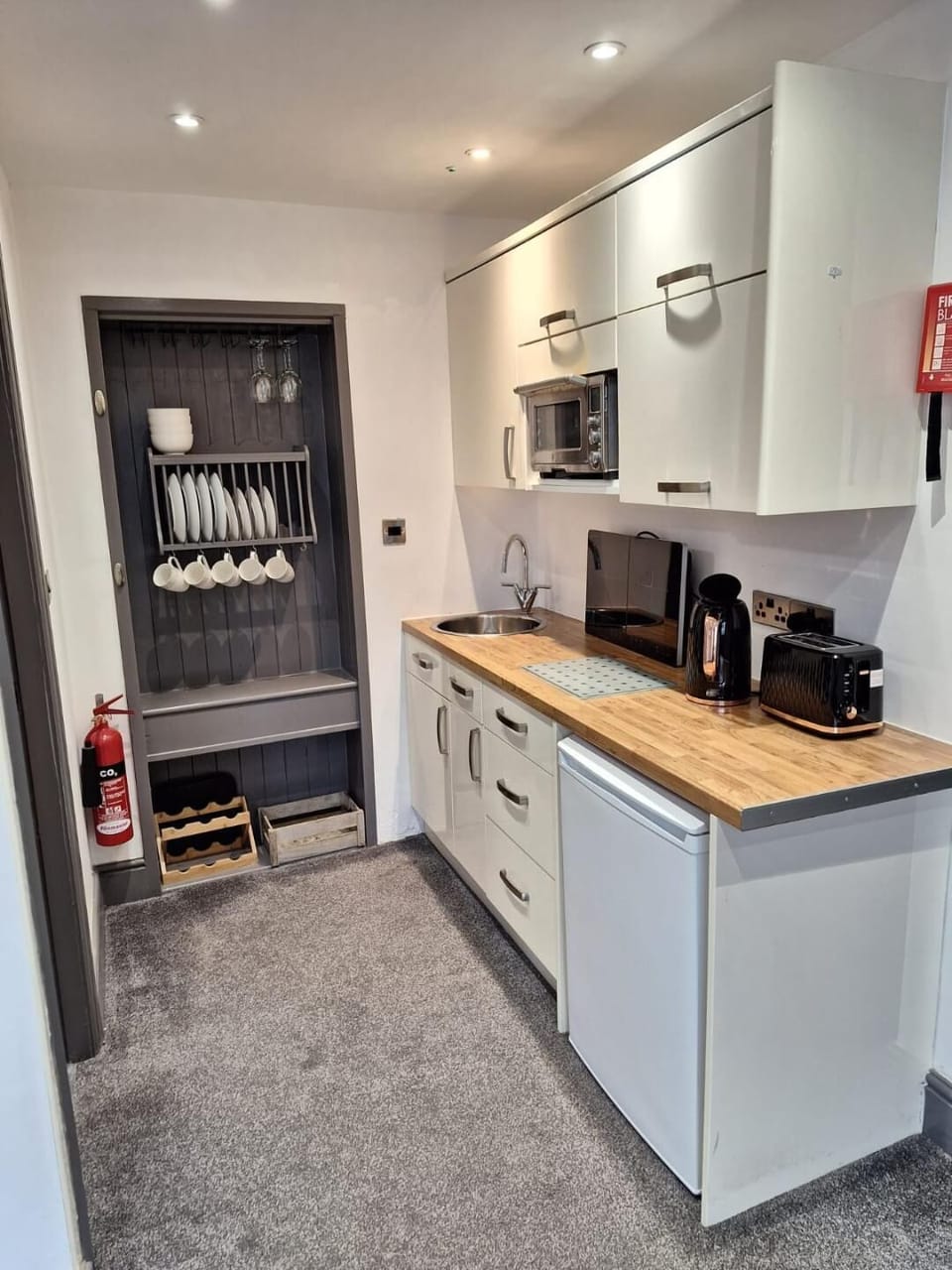 Apartment, Ensuite (Sea Front Apartment) | Private kitchen