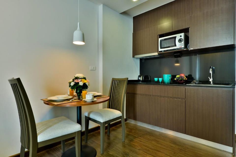 Private kitchenette