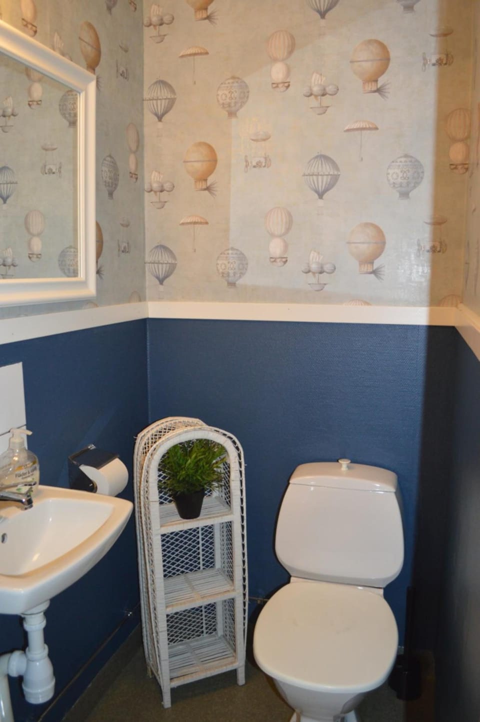 Free toiletries, towels