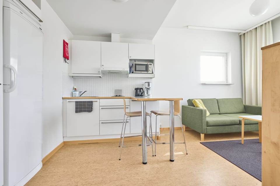 Superior Studio, Kitchen | Private kitchenette