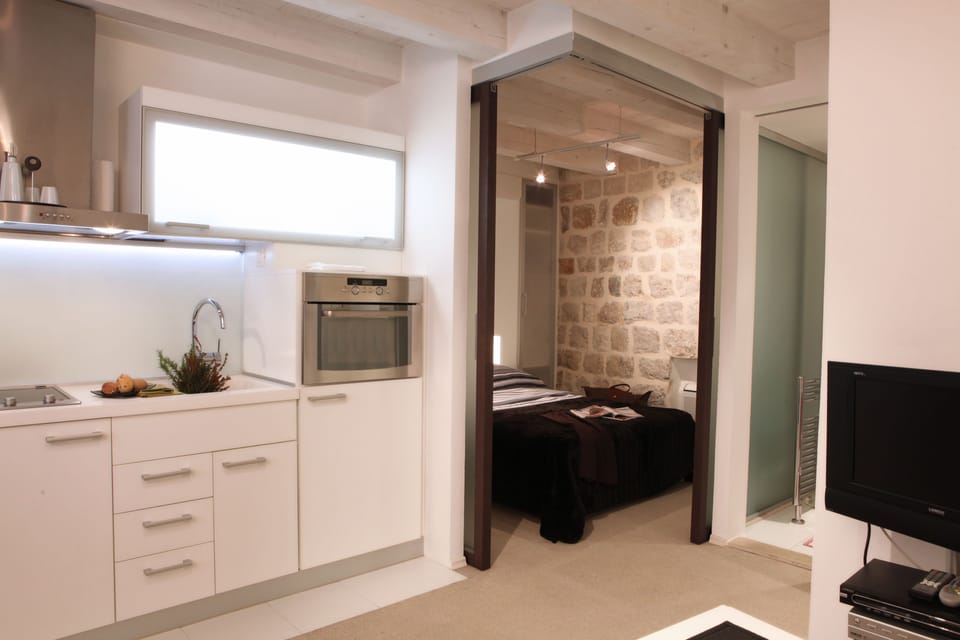 Studio, 1 Double Bed (Ulica Sv.Durda 16) | Living area | Plasma TV, DVD player