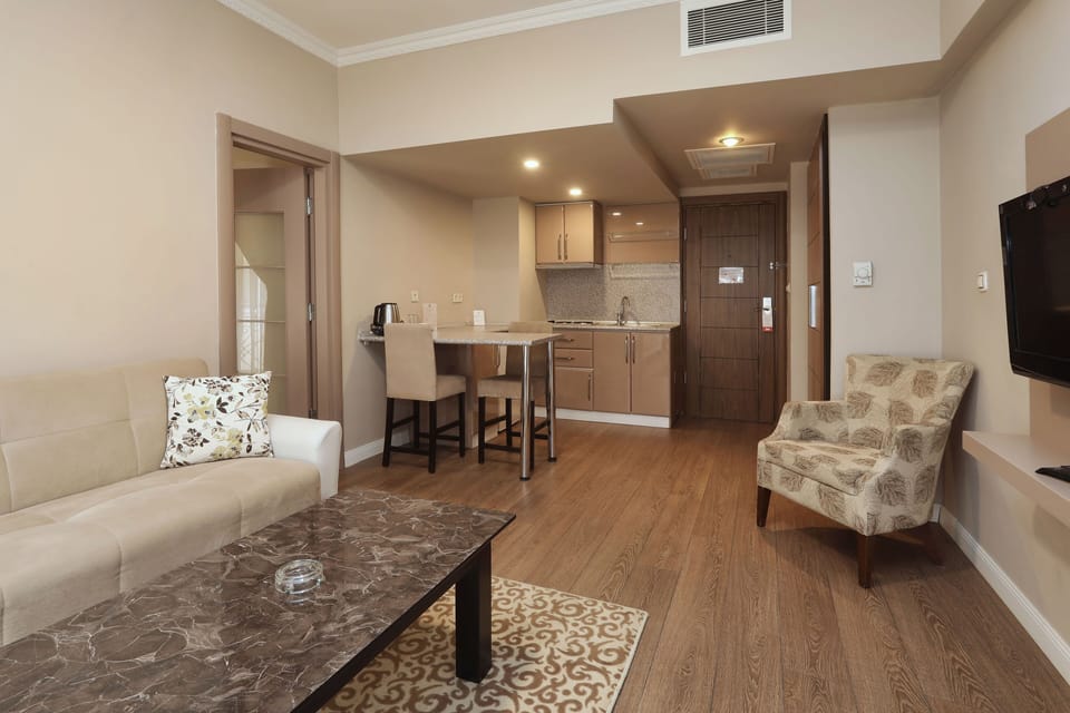 Premium bedding, minibar, in-room safe, laptop workspace