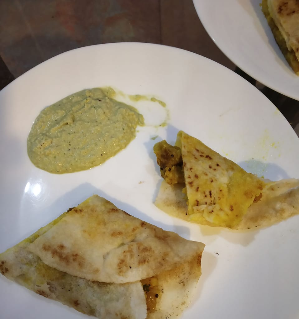 Daily cooked-to-order breakfast for a fee