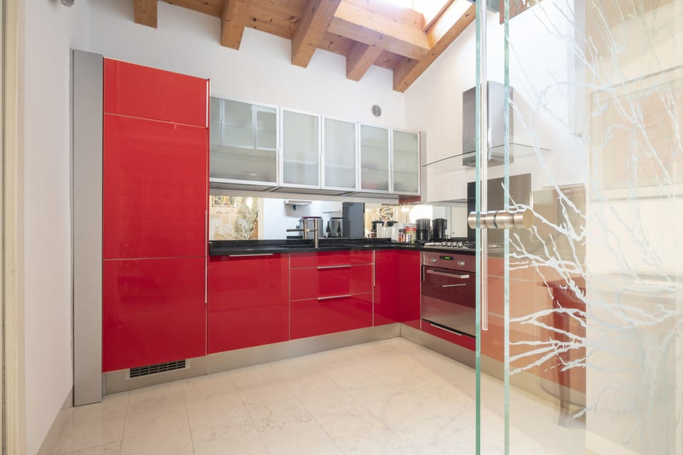 Apartment, 2 Bedrooms | Private kitchen | Fridge, microwave, oven, stovetop