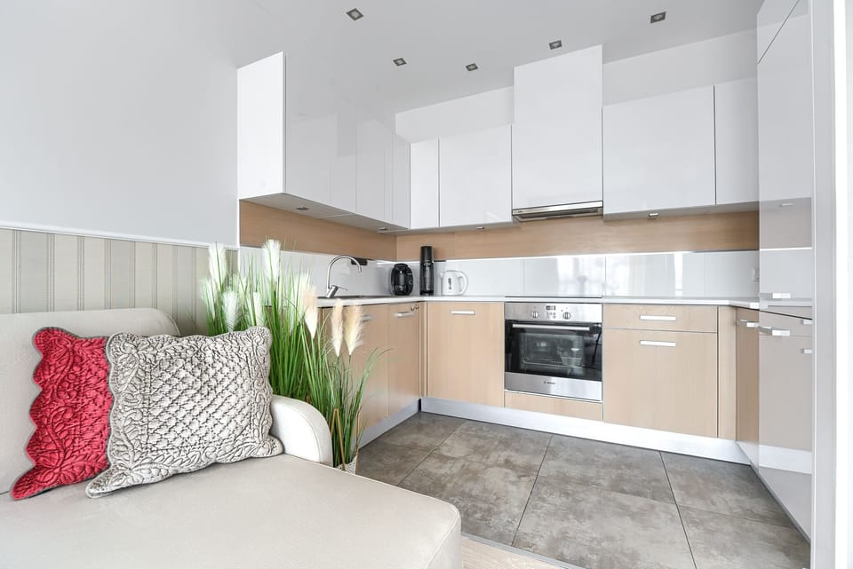 Apartment, 1 Bedroom, Partial Sea View | Private kitchen | Fridge, oven, stovetop, dishwasher