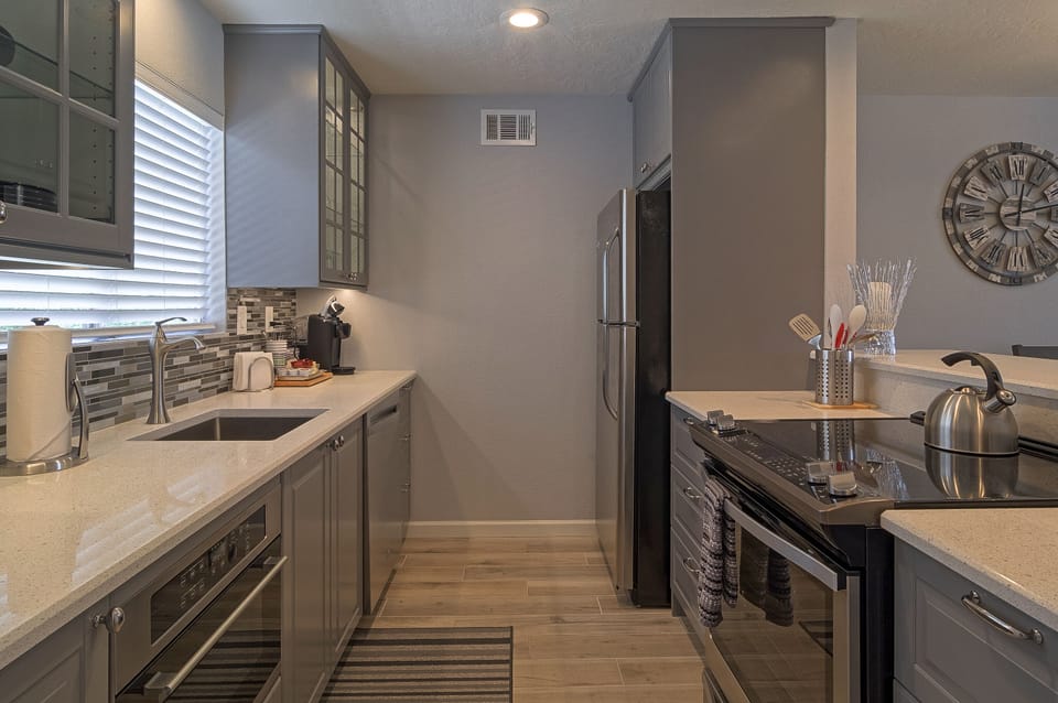This kitchen has it all ...