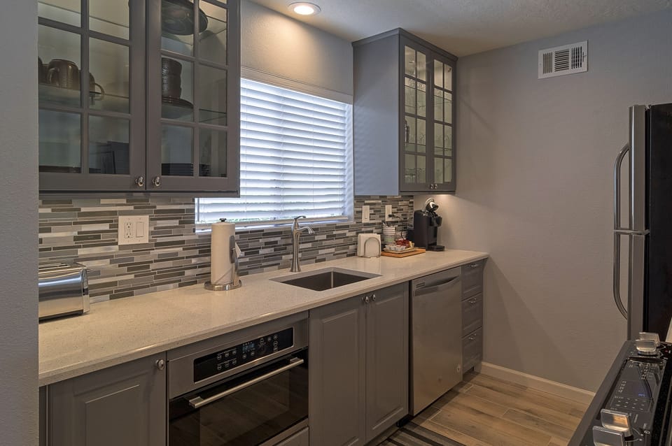 Brand new kitchen with all the ammenities