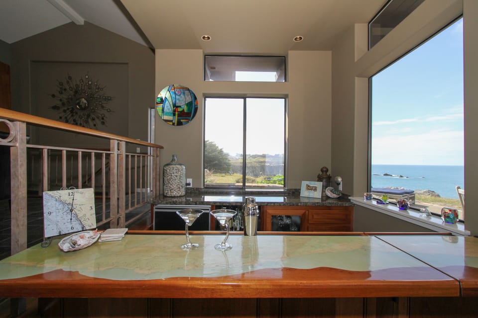 Enjoy serving drinks from your own custom bar 