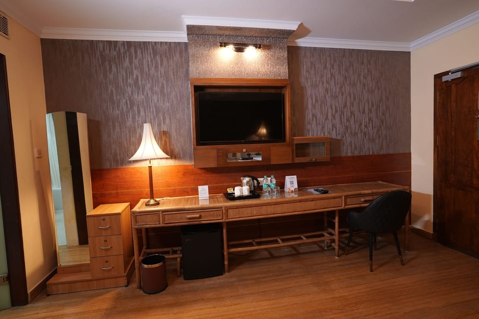 Premium Pool View Rooms | Premium bedding, minibar, in-room safe, desk