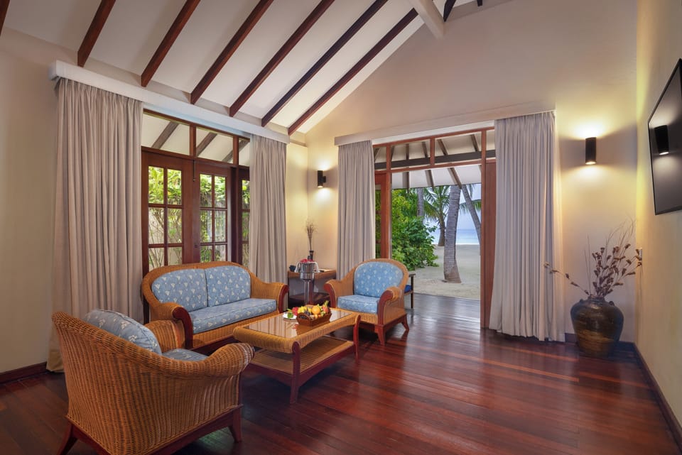 Honeymoon Suite | Living area | LCD TV, table tennis, toys