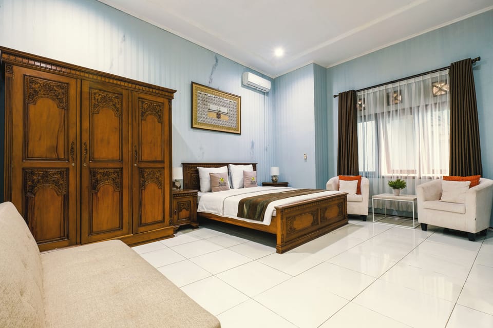 Suite Double | Desk, soundproofing, WiFi (free), bed sheets