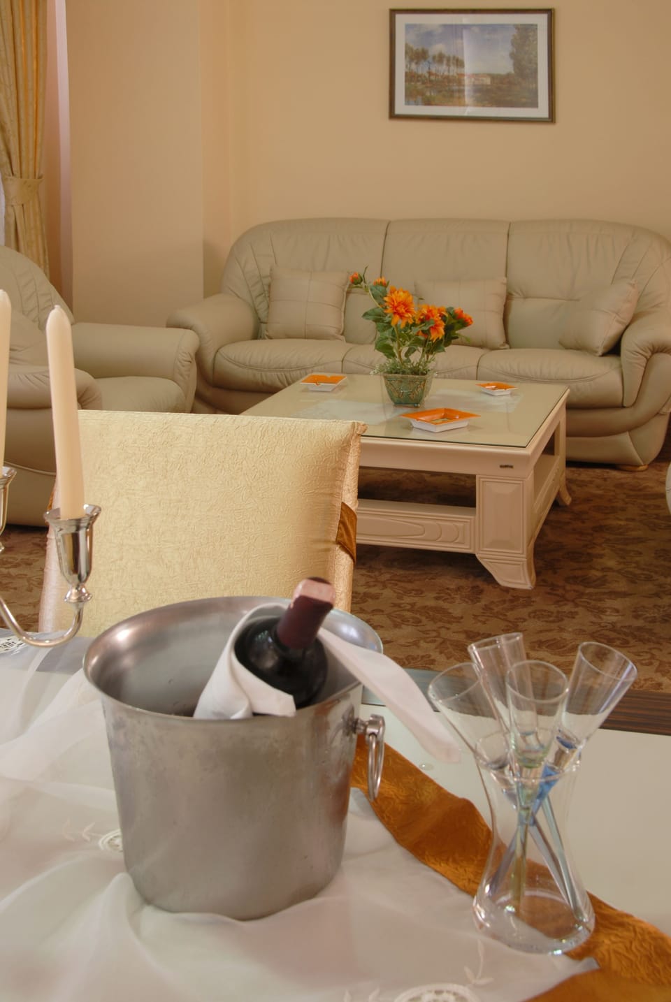 Suite | In-room safe, desk, free cribs/infant beds, free WiFi