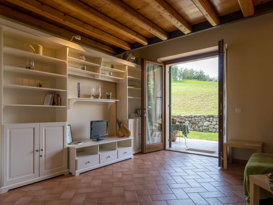 Family Quadruple Room, Non Smoking | Desk, soundproofing, free WiFi, bed sheets