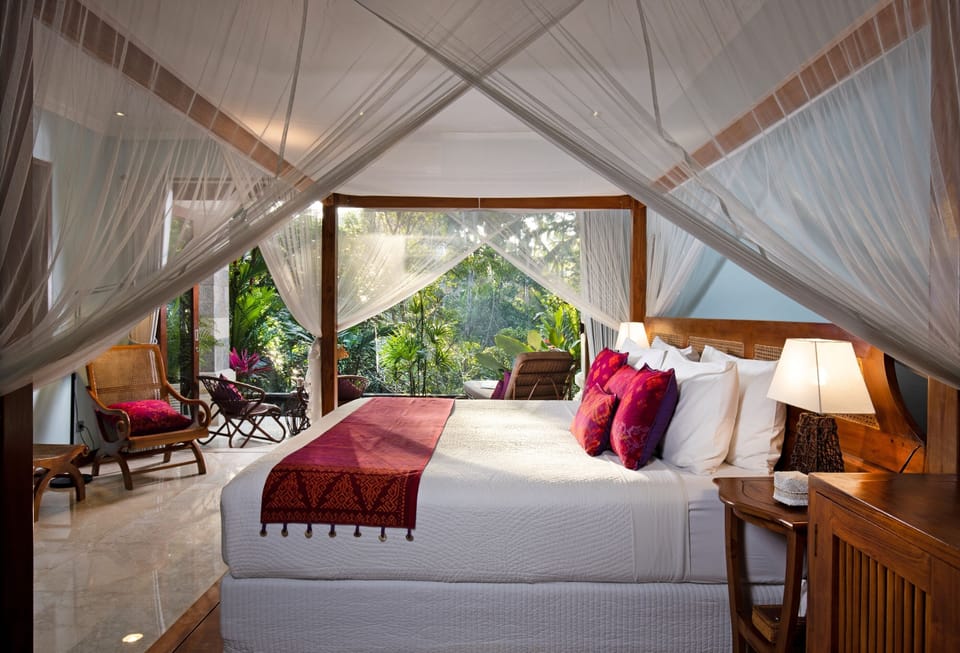 Standard Suite (Jungle View) | Egyptian cotton sheets, premium bedding, pillowtop beds, minibar