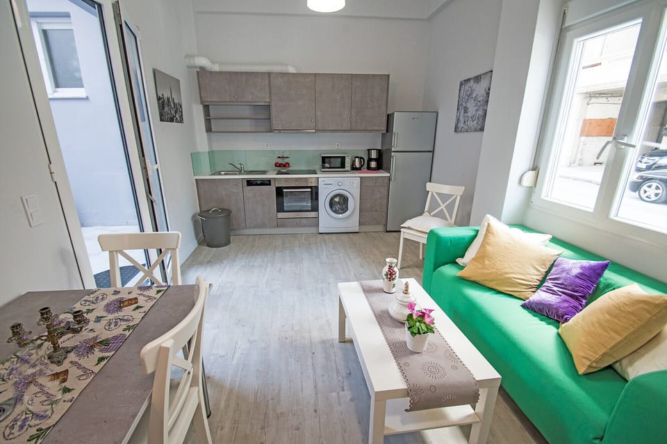 Living and dining area
