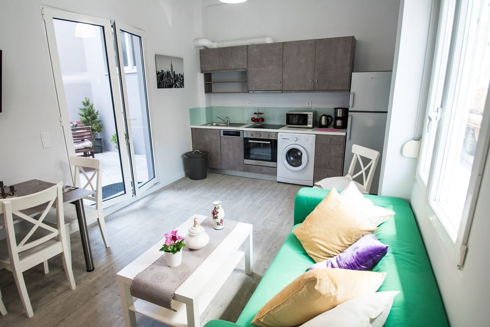 Living and dining area