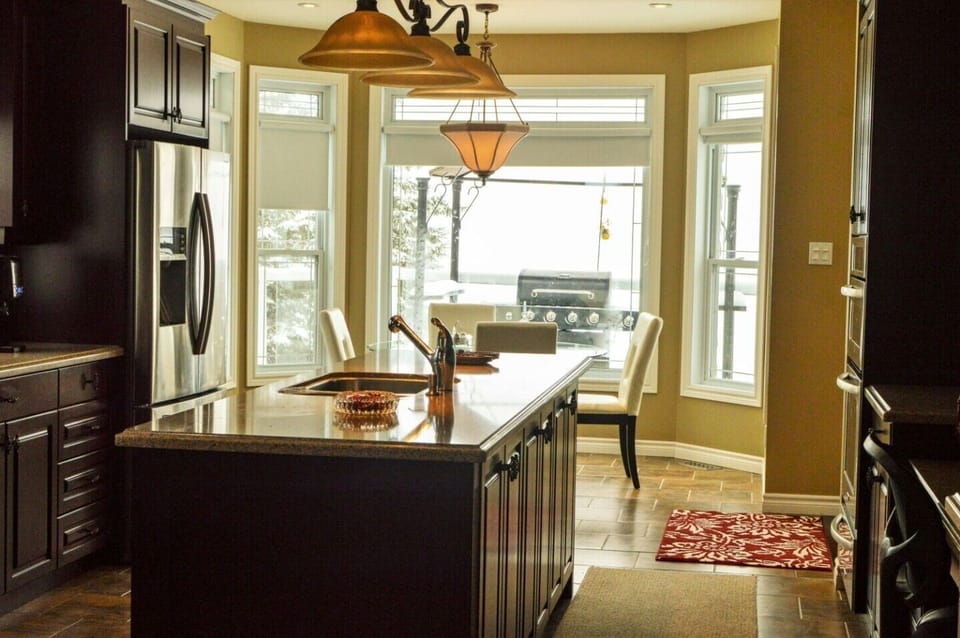 Main floor kitchen
