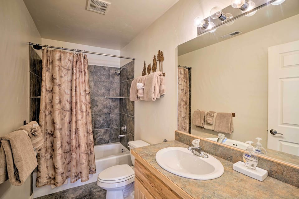 Full Bathroom