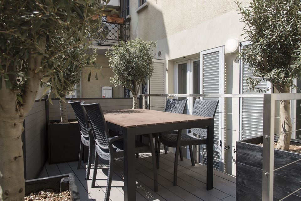 Terrace/patio