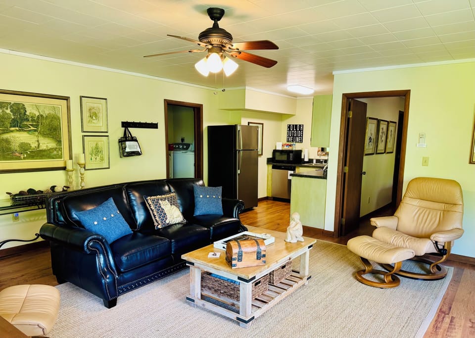 Queen size sleeper sofa with Sealy Royale mattress, 2 Stressless easy chairs