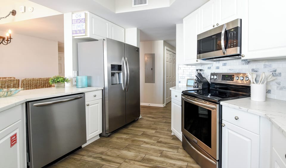 Silver Shells St. Croix 704- Kitchen