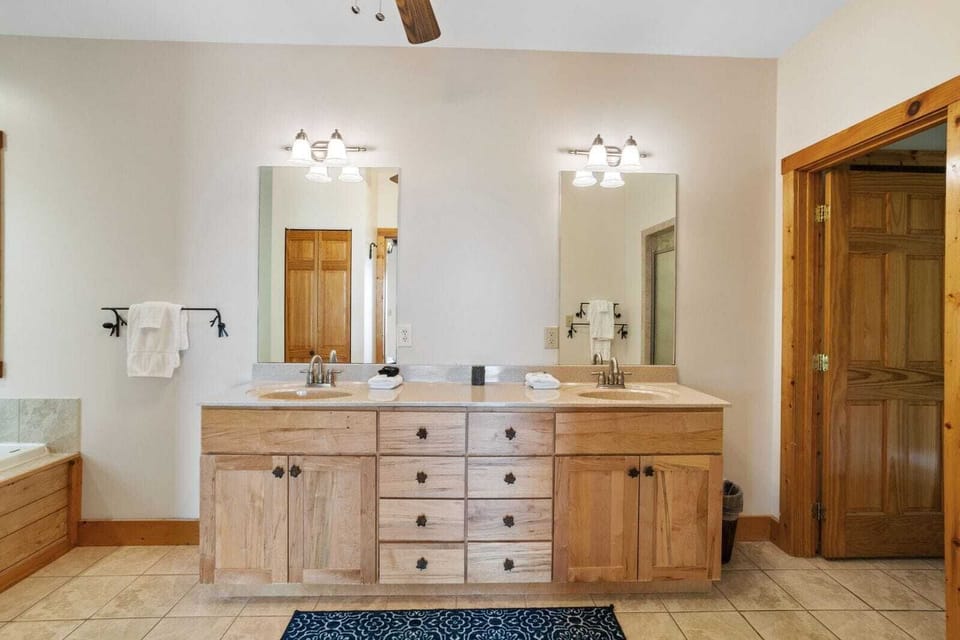 Double Sink Vanity in the Master Bathroom