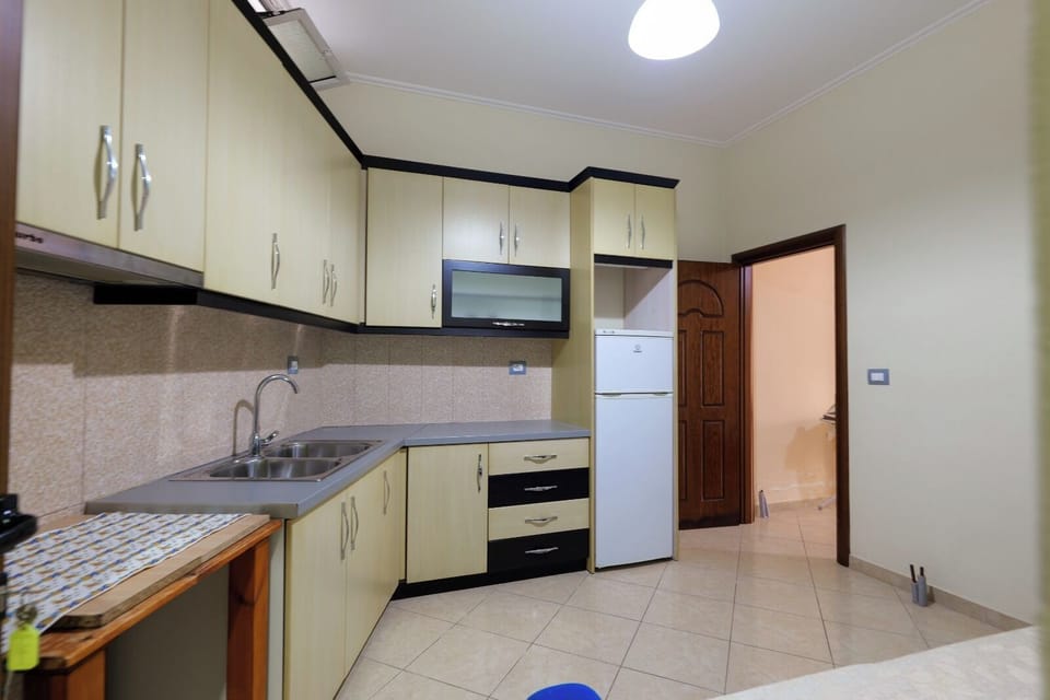 One-Bedroom Apartment with Balcony | Private kitchen