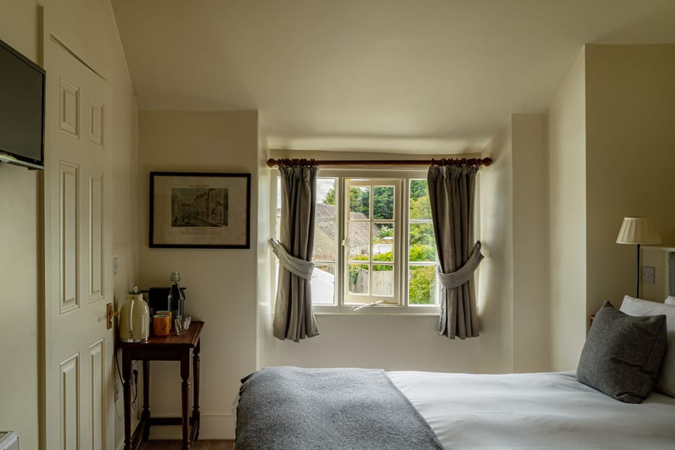 Comfort Double Room, Ensuite | WiFi