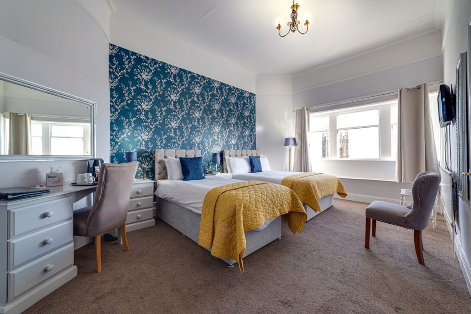 Family Suite, Ensuite | Free WiFi, bed sheets