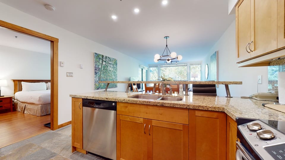 Fully equipped kitchen